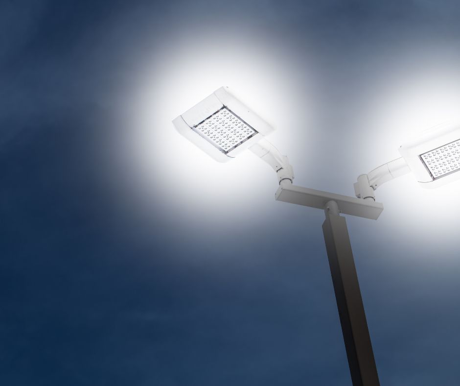 Sportanlage Ehringhausen: Umrüstung der vorhandenen Flutlichtanlage auf LED-Leuchtmittel